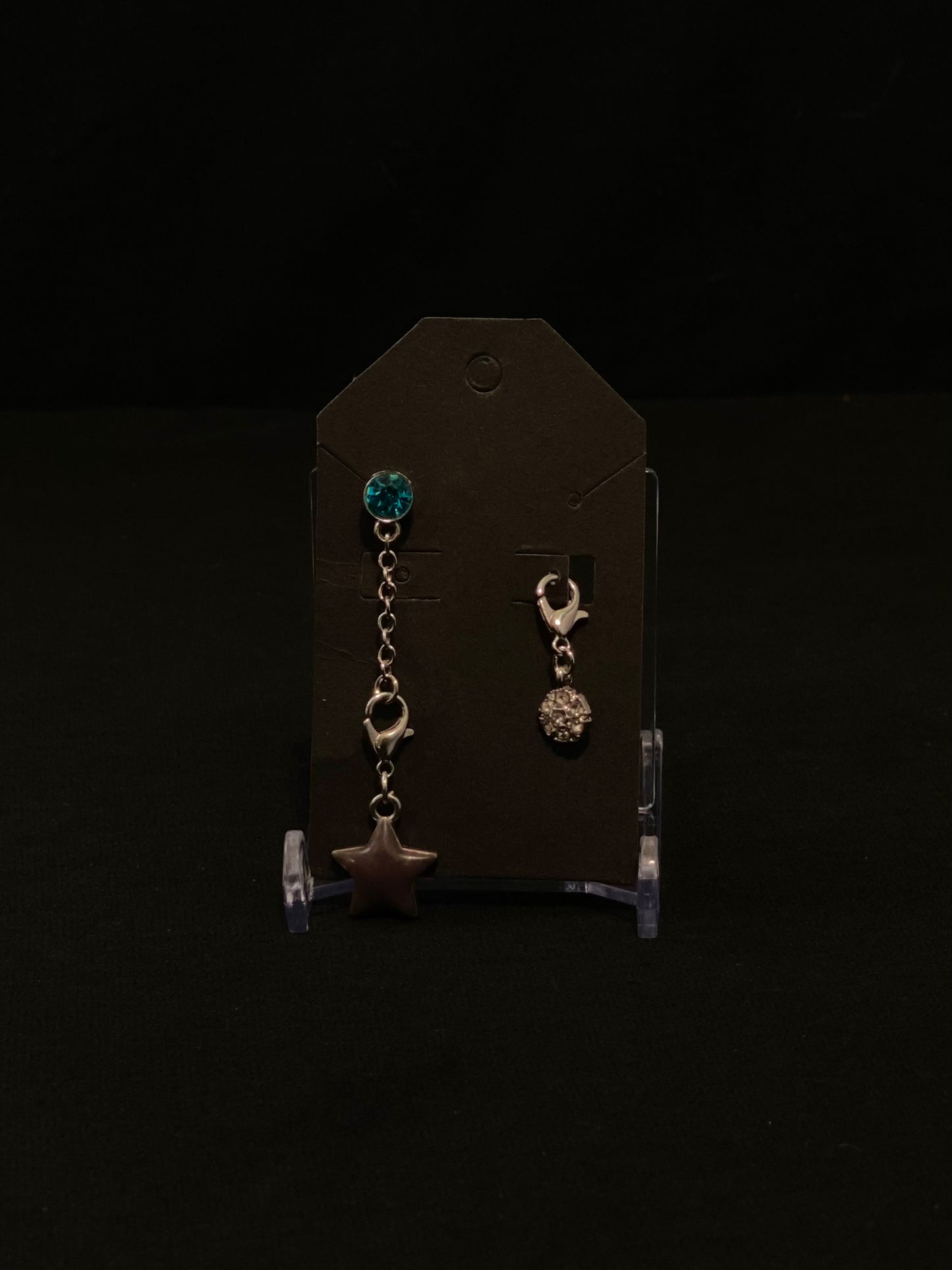 Dangler Pin