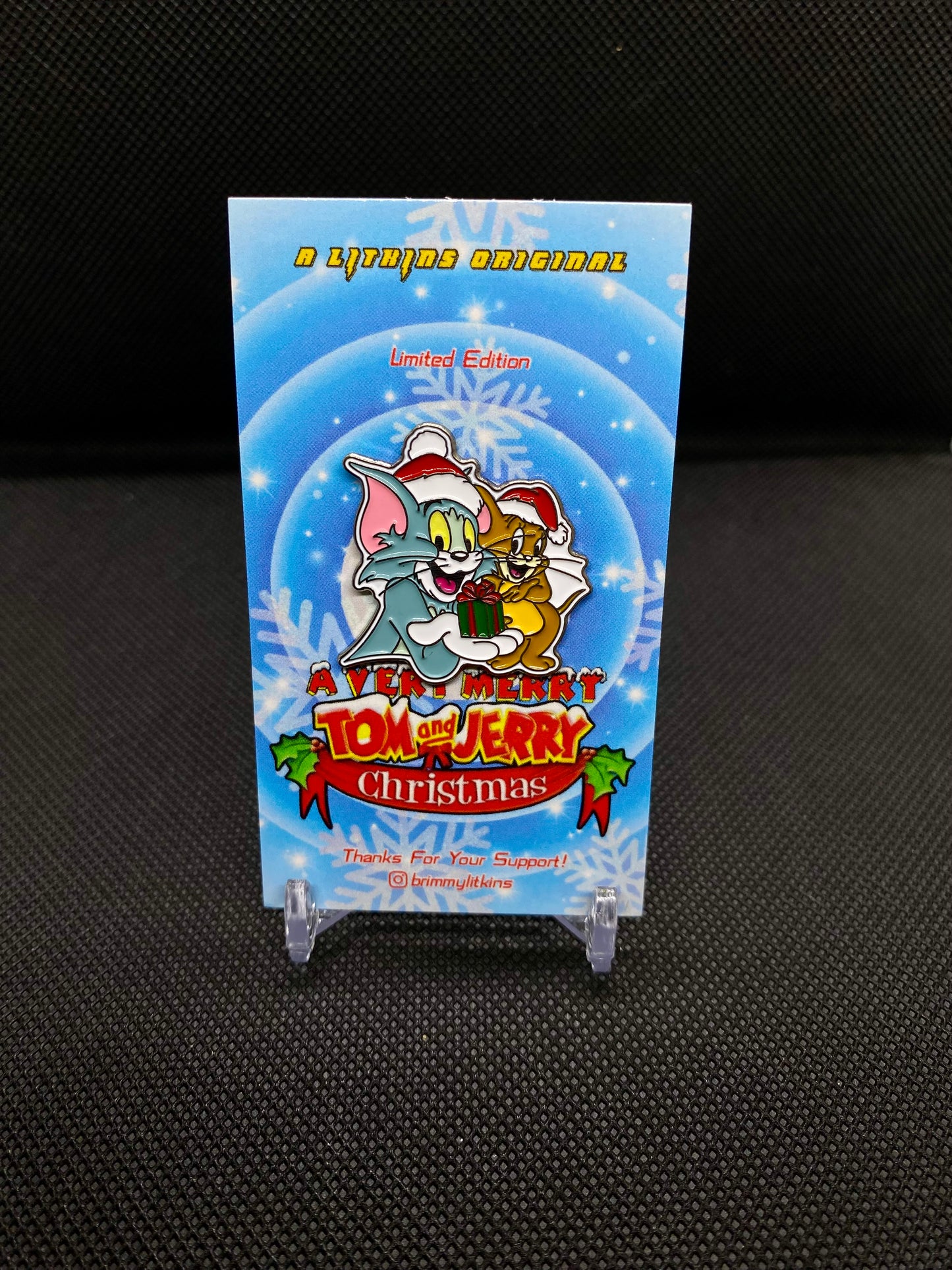 Merry Christmas Pin
